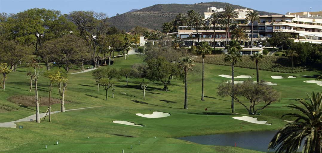 Dream Present for any Golfer – a share in Las Brisas or Aloha Golf Club..